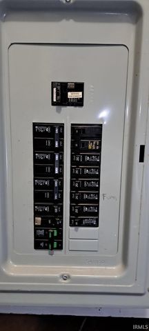 907 W 14Th Street, Muncie, IN 47302