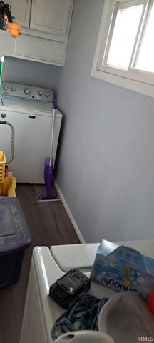 907 W 14Th Street, Muncie, IN 47302