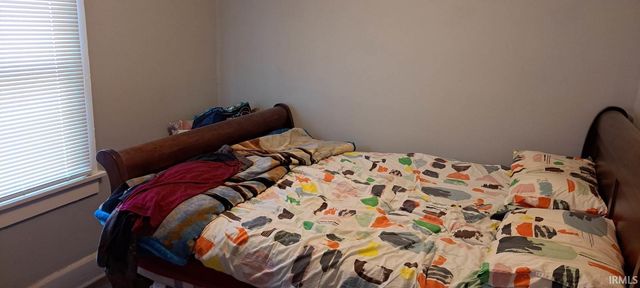 907 W 14Th Street, Muncie, IN 47302