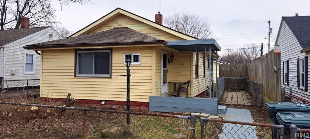 907 W 14Th Street, Muncie, IN 47302