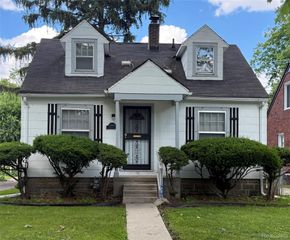 14360 Grandville Avenue, Detroit, MI 48223