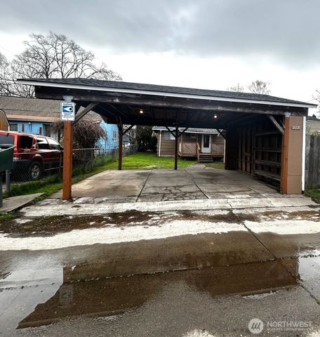 537 16th, Longview, WA 98632