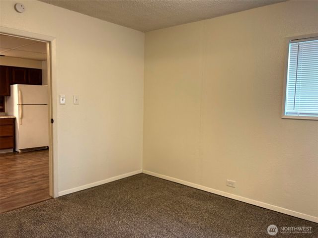 537 16th, Longview, WA 98632