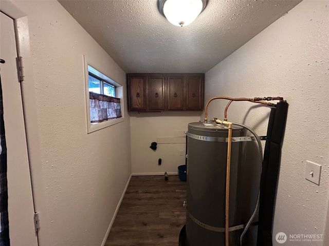 537 16th, Longview, WA 98632