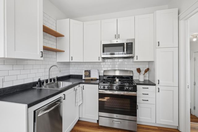 3901 16th Avenue S, Minneapolis, MN 55407