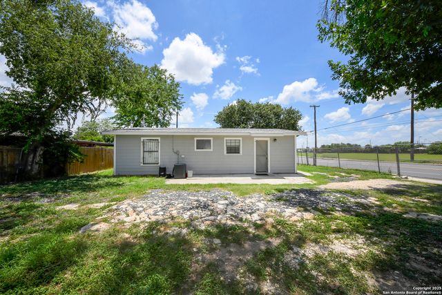 4935 Eldridge, San Antonio, TX 78237