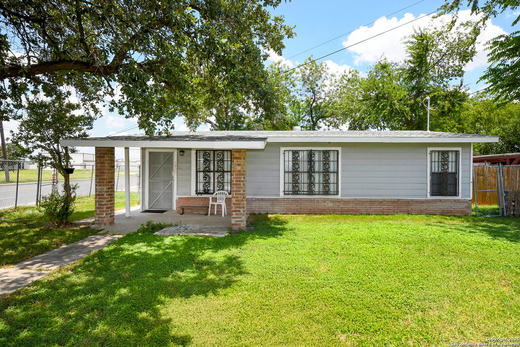 4935 Eldridge, San Antonio, TX 78237