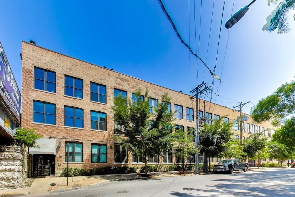1760 W Wrightwood Avenue 102, Chicago, IL 60614