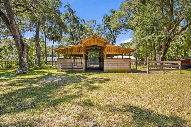 14000 NE 47TH AVENUE, Anthony, FL 32617