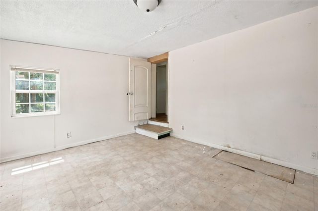 14000 NE 47TH AVENUE, Anthony, FL 32617