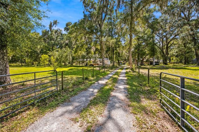 14000 NE 47TH AVENUE, Anthony, FL 32617