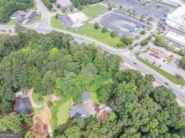 8035 ROCKBRIDGE Road, Lithonia, GA 30058