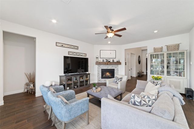 58 Botanical Vista Drive, Tomball, TX 77375