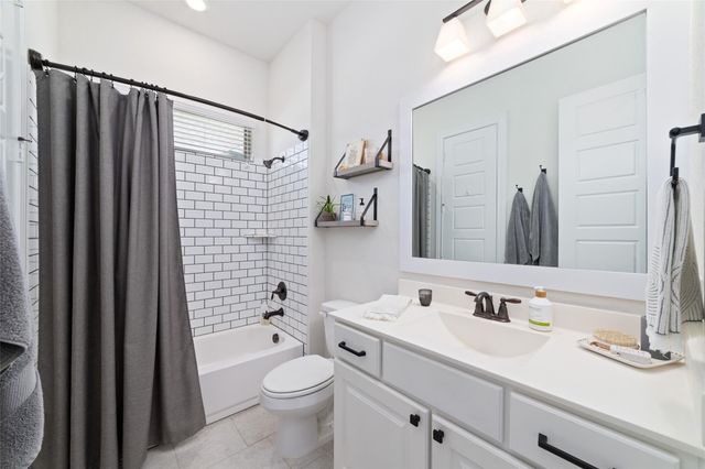 58 Botanical Vista Drive, Tomball, TX 77375