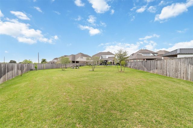 58 Botanical Vista Drive, Tomball, TX 77375