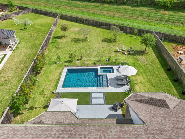 58 Botanical Vista Drive, Tomball, TX 77375