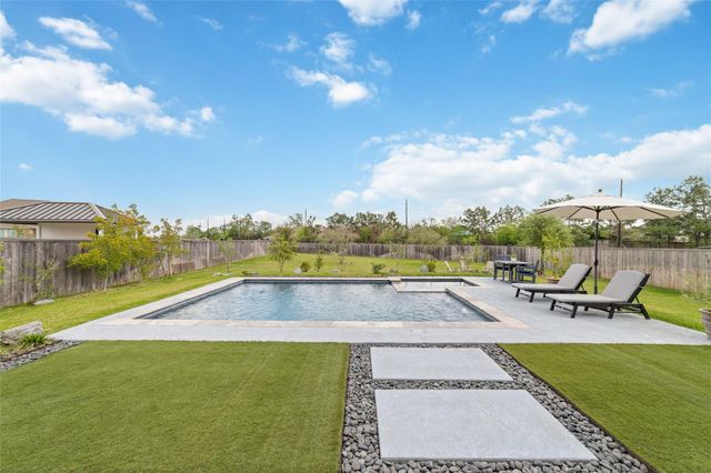 58 Botanical Vista Drive, Tomball, TX 77375