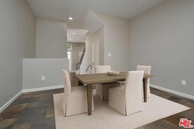 5412 W 149th Place 4, Hawthorne, CA 90250