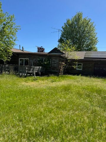 240 S Cass, Mecosta Twp, MI 49332