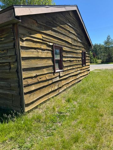 240 S Cass, Mecosta Twp, MI 49332