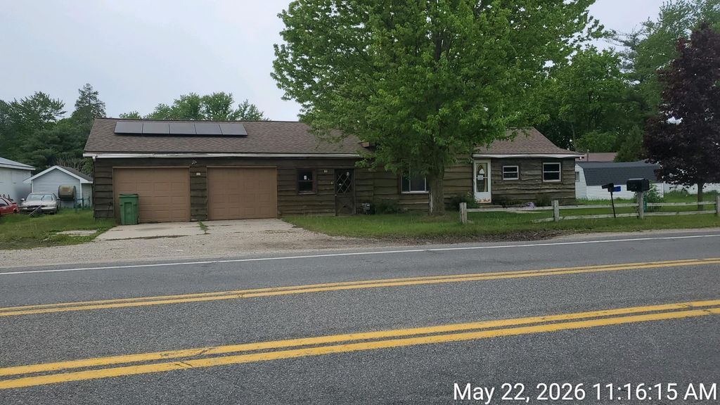 240 S Cass, Mecosta Twp, MI 49332