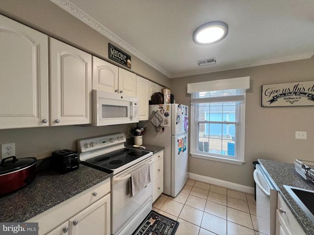 374 TREFOIL PL, Waldorf, MD 20601