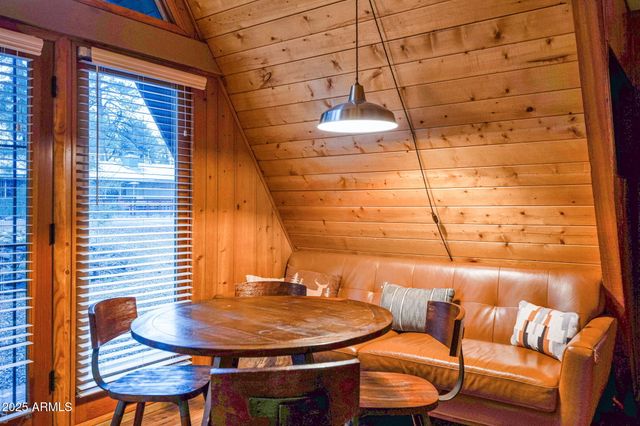 820 E CARIBOU Road, Munds Park, AZ 86017