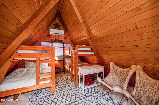 820 E CARIBOU Road, Munds Park, AZ 86017