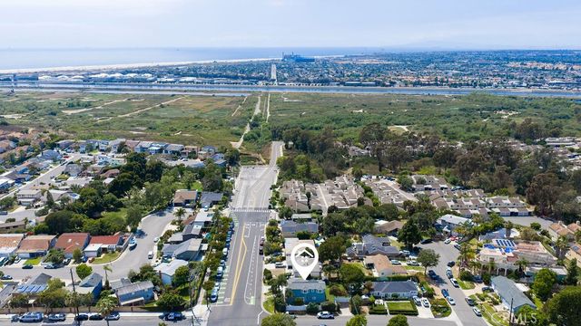 1010 W 19th, Costa Mesa, CA 92627