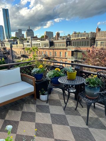 13 Upton St 6, Boston, MA 02118