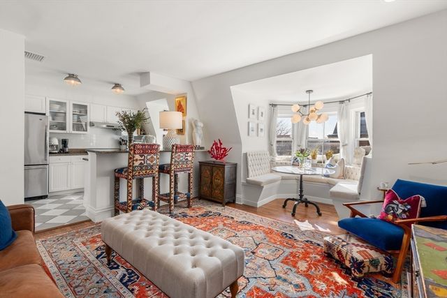 13 Upton St 6, Boston, MA 02118