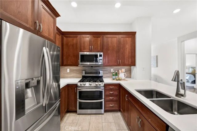 2256 Clark, Fullerton, CA 92833