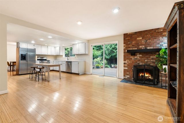 6328 Tralee Drive NW, Olympia, WA 98502