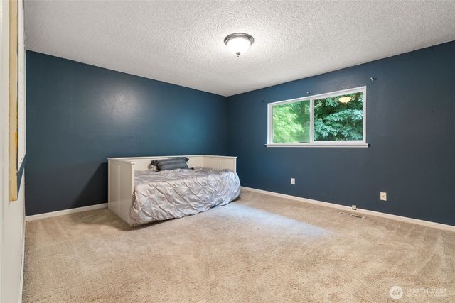 6328 Tralee Drive NW, Olympia, WA 98502