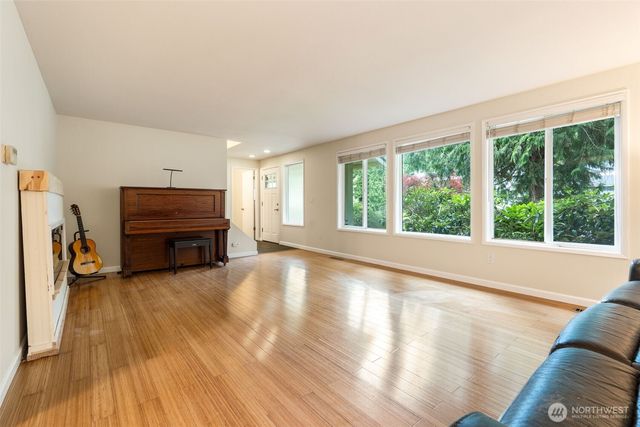 6328 Tralee Drive NW, Olympia, WA 98502