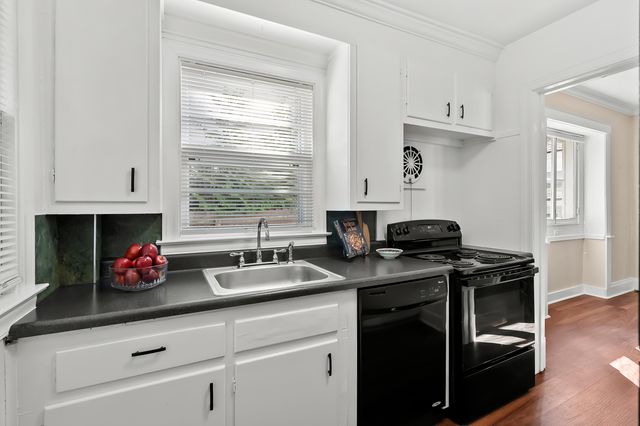 115 Monroe Street, Kalamazoo, MI 49006