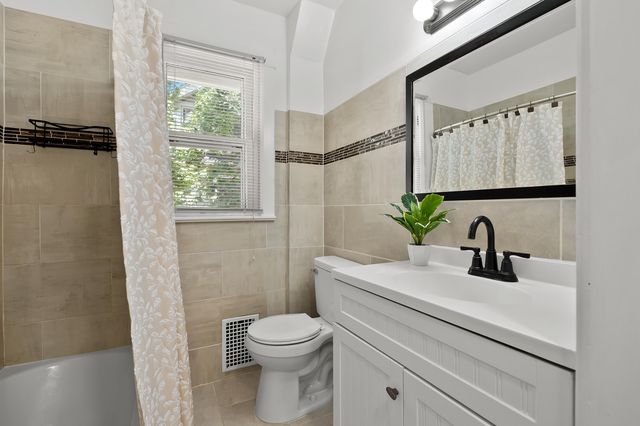 115 Monroe Street, Kalamazoo, MI 49006