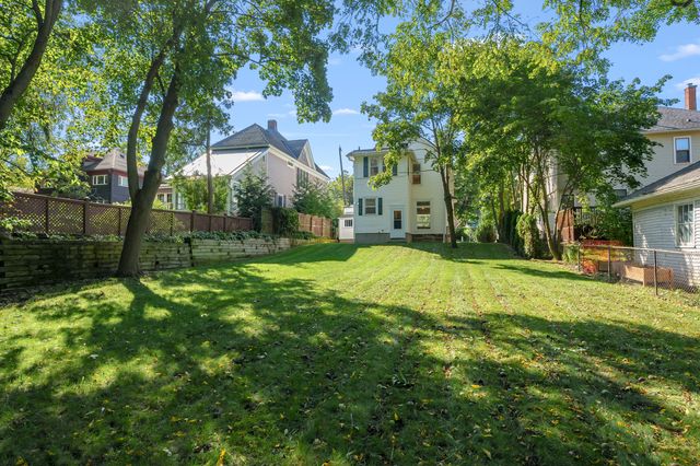 115 Monroe Street, Kalamazoo, MI 49006