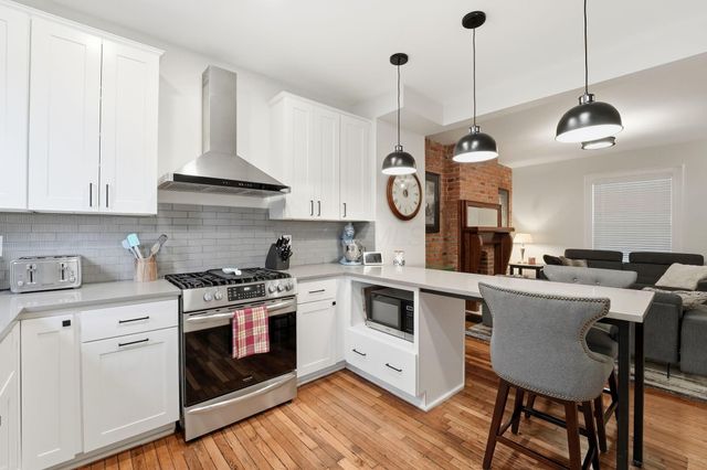 395 W 2nd Avenue, Columbus, OH 43201