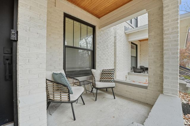 395 W 2nd Avenue, Columbus, OH 43201