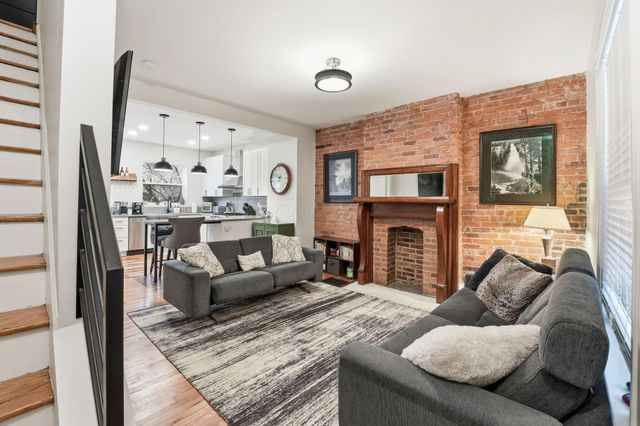 395 W 2nd Avenue, Columbus, OH 43201