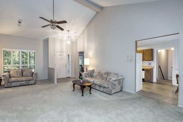 13224 Pompano Dr, Little Rock, AR 72211