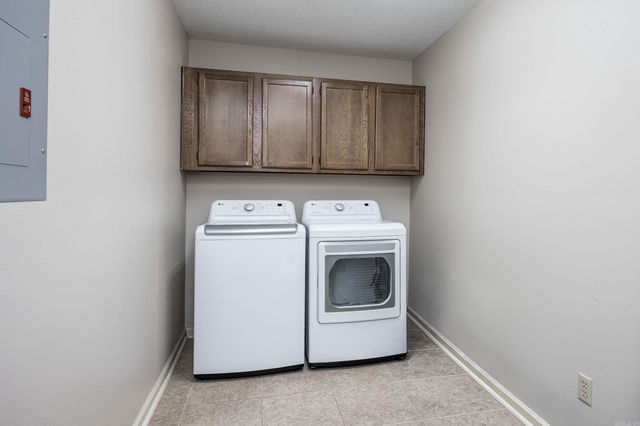 13224 Pompano Dr, Little Rock, AR 72211