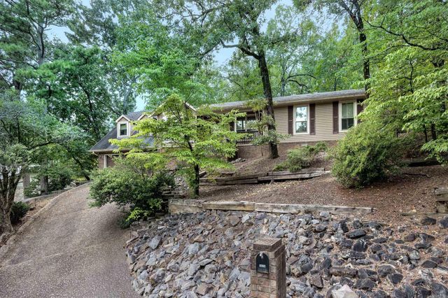 13224 Pompano Dr, Little Rock, AR 72211