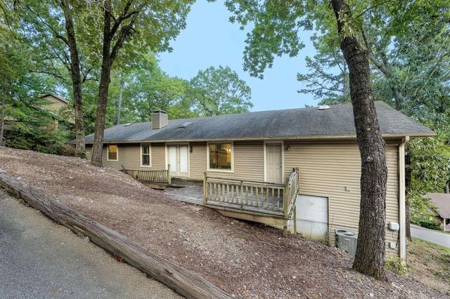 13224 Pompano Dr, Little Rock, AR 72211