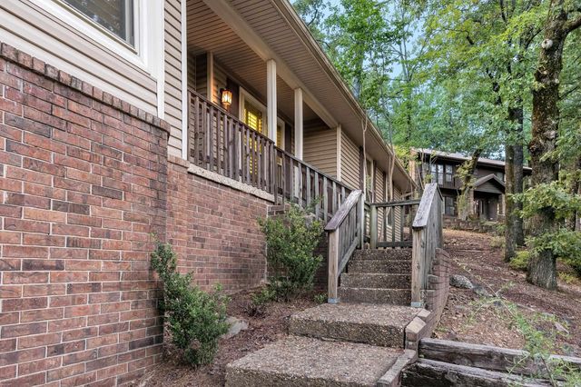 13224 Pompano Dr, Little Rock, AR 72211