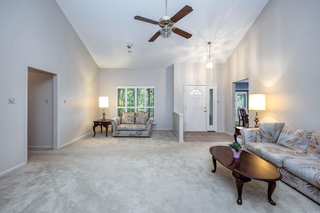 13224 Pompano Dr, Little Rock, AR 72211