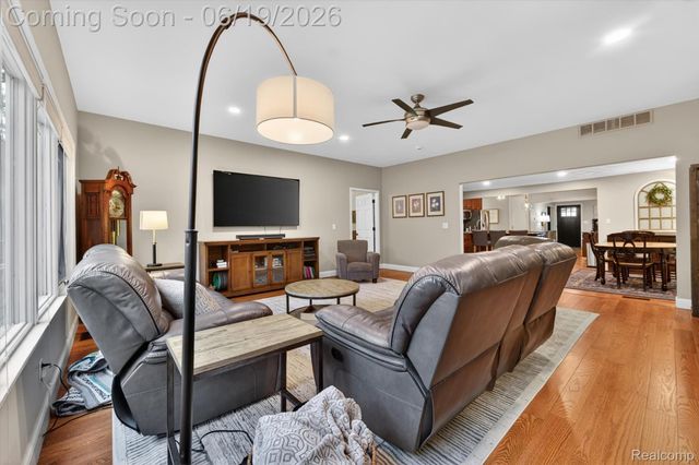 9259 Silverside, Green Oak Township, MI 48178