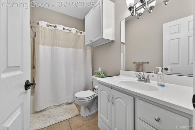 9259 Silverside, Green Oak Township, MI 48178