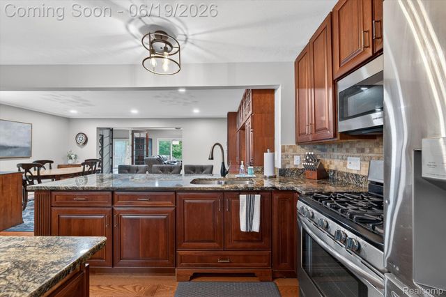 9259 Silverside, Green Oak Township, MI 48178